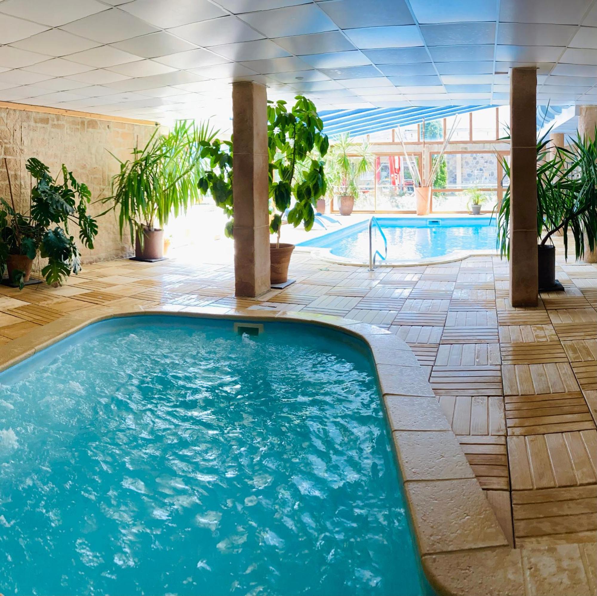 Studio 2 Personnes Avec Terrasse Bolquere Pyrenees 2000 エクステリア 写真